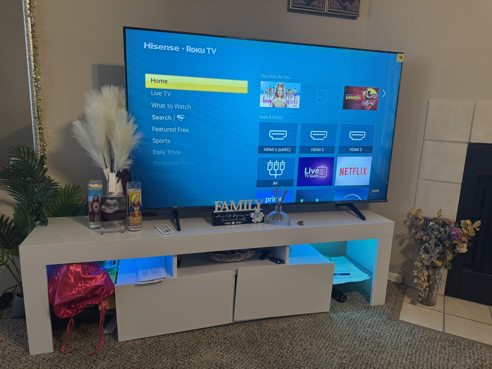 Roku Tv And Stand Tv For Sale
