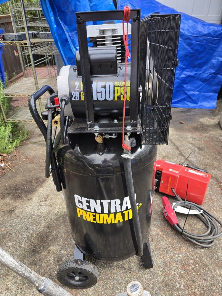 Air Compressor 2HP 29 Gallon Upright On Wheels