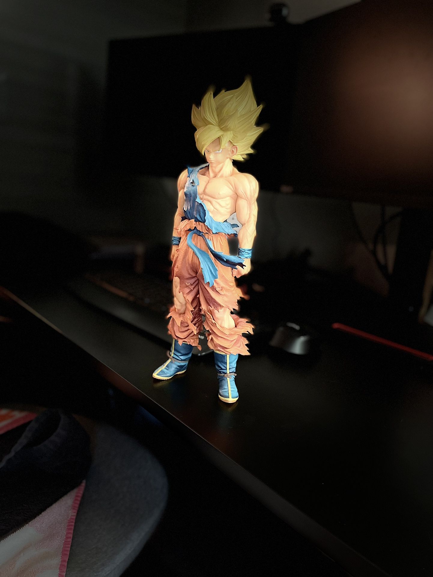 Goku Statue