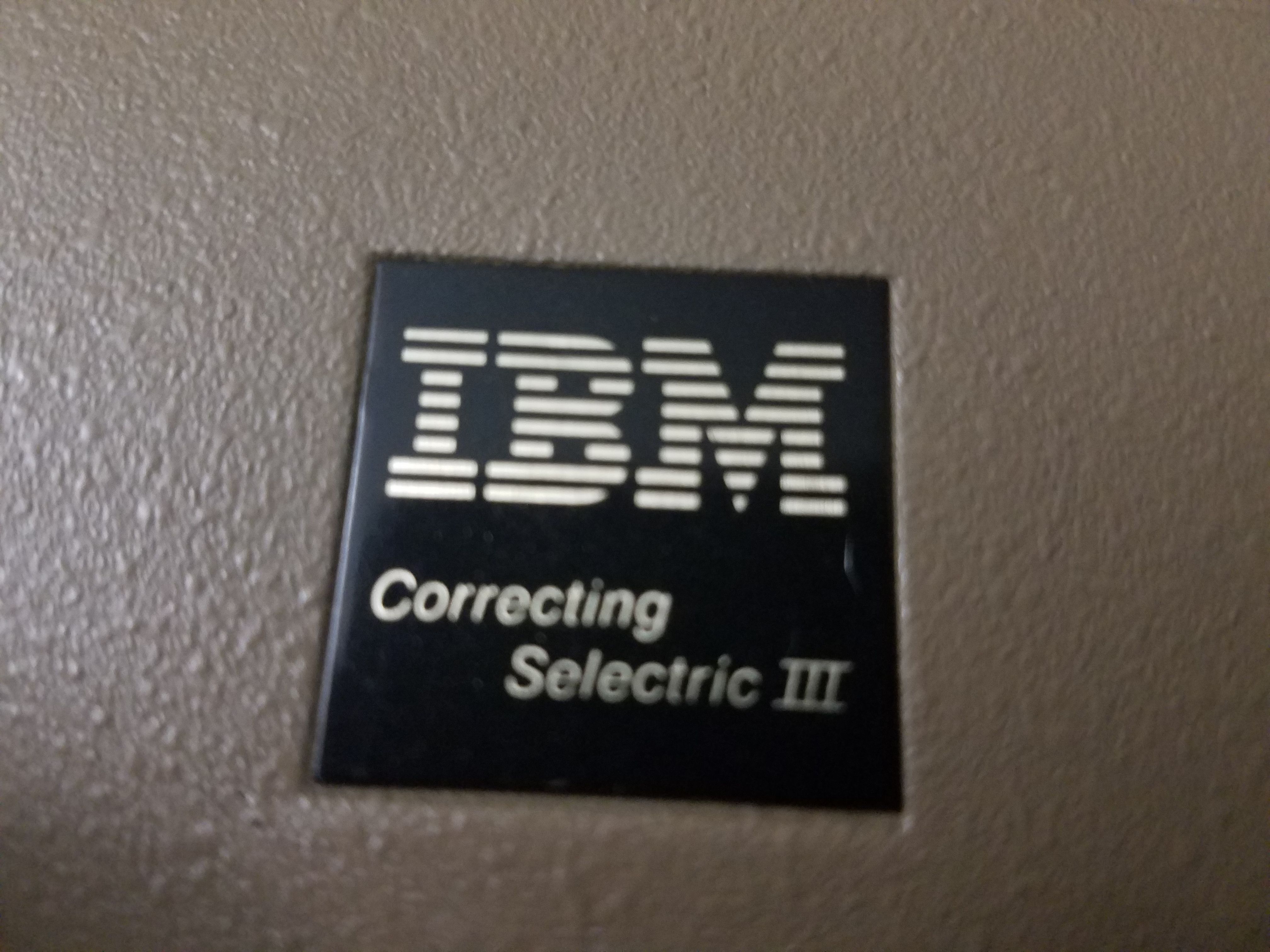 IBM CORRECTING SELECTRIC