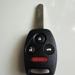 Uncut Honda Key New With Battery 