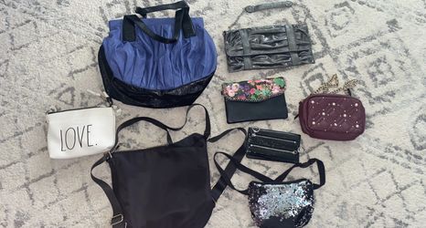 6 $ Each Assorted Purses 