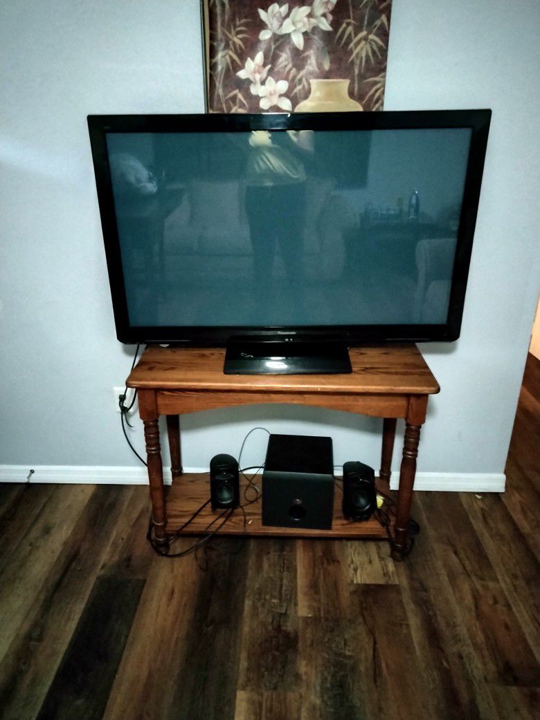 55" Inch Tv Panasonic Tv Stand Included