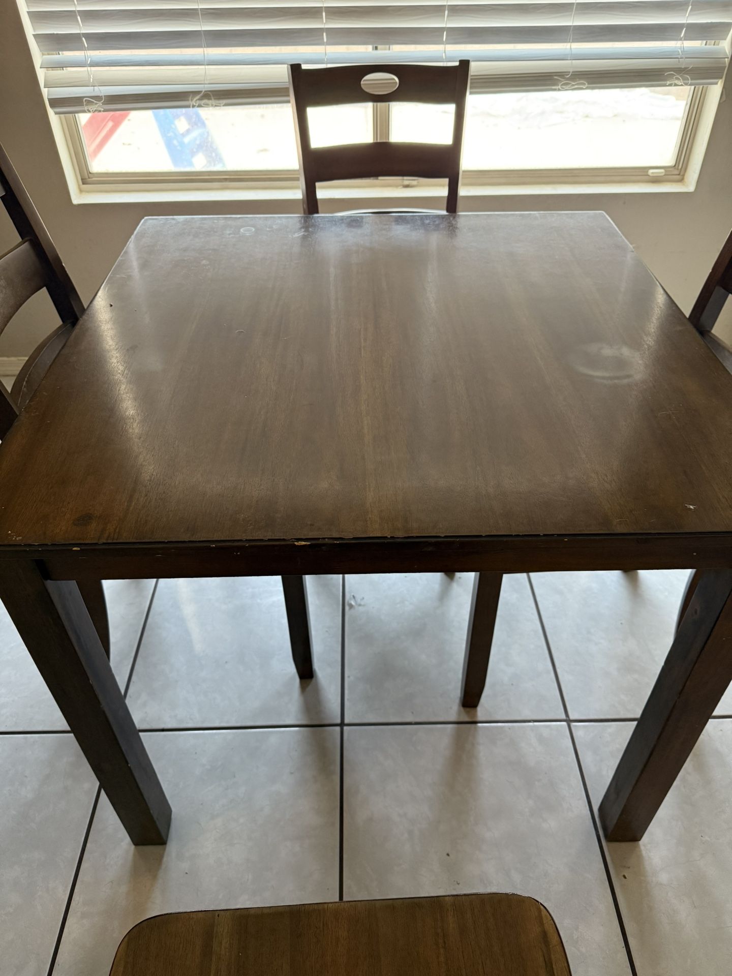 4 Piece Wooden Kitchen Table