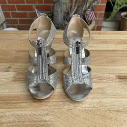 Women’s Shoes