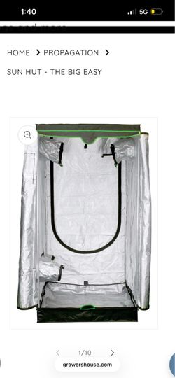 Grow tent w light