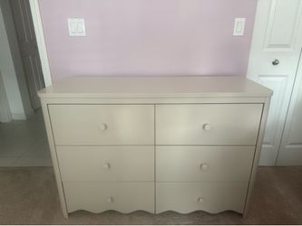Storkcraft Casablanca 6 Drawer Dresser