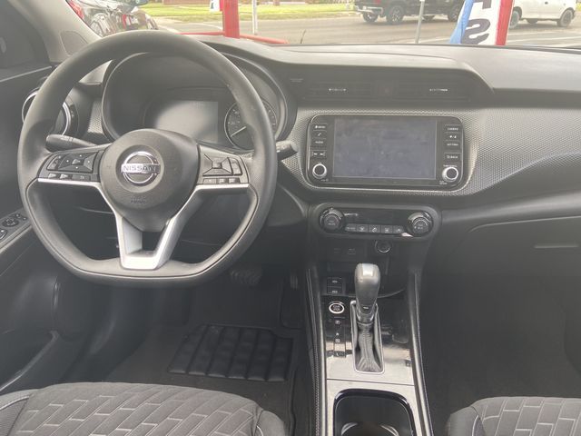 2022 Nissan Kicks