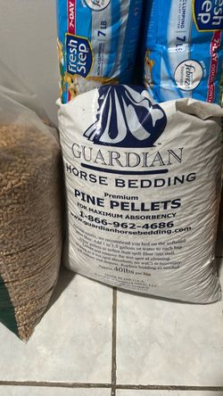 Pine pellets