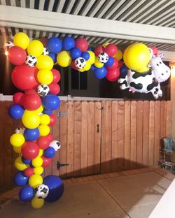 Balloon garlands