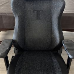 Secret Lab Titan Black Soft weave With Head Pillow 