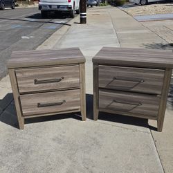 Pair of wood grain 2-drawer nightstands