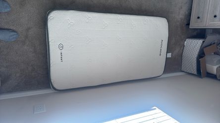 Avocado crib mattress for infant and toddler