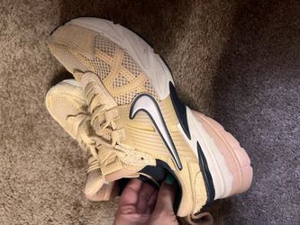 Nike women’s