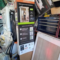 Luminaire  Sliding Screen Door 