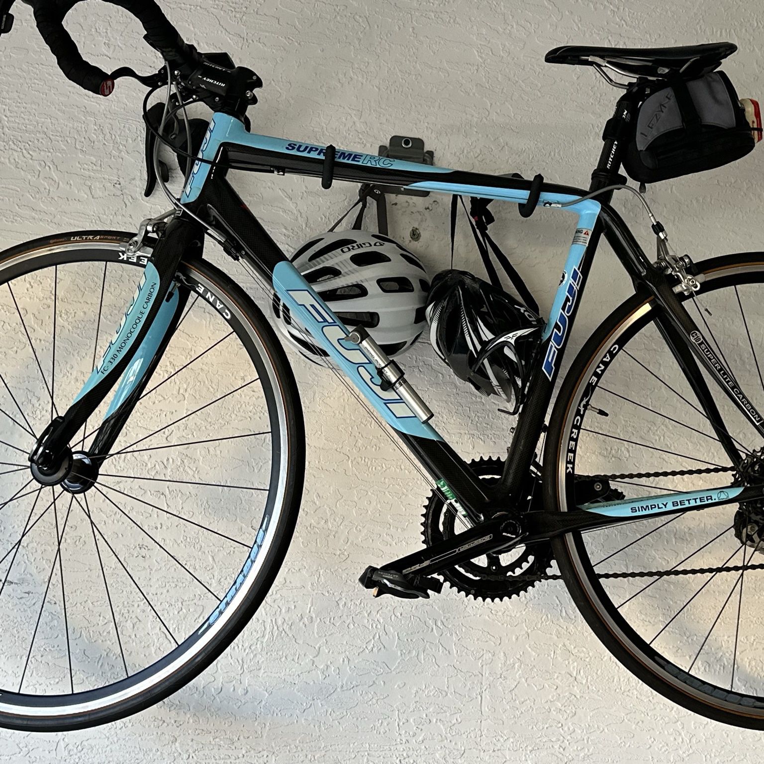 Fuji _ Carbon bike size 53 - like new 