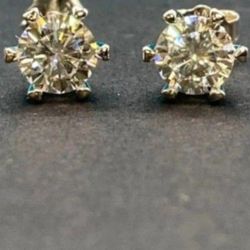 New Sterling Silver 6 Claw Moissanite .5ct Stud Earrings 