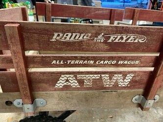 Radio Flyer Wagon ATW