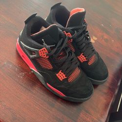 Jordan 4 Size 8