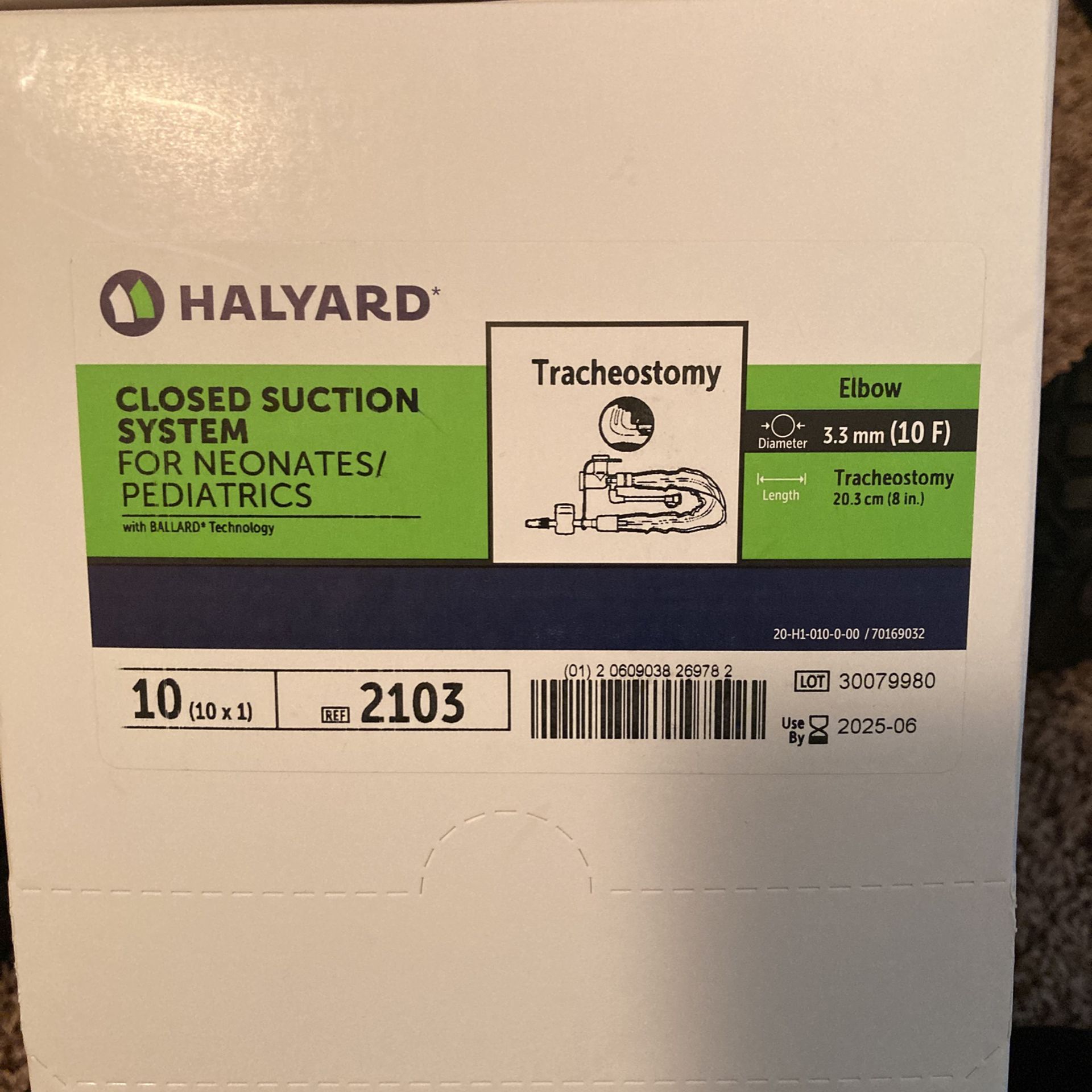 Halyard Closed Suction 10f 3.3mm