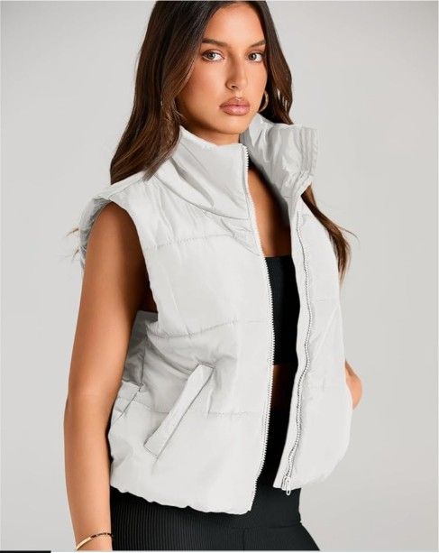 New! AUTOMET Puffer Vest Women size Small Sleeveless Winter Cropped Outerwear Warm Puffer Lightweight Stand-up Collar Down with Pockets
