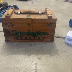 Remington Country Wooden Ammo Box