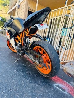 KTM 390