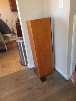 Aerial Acoustics Model 6