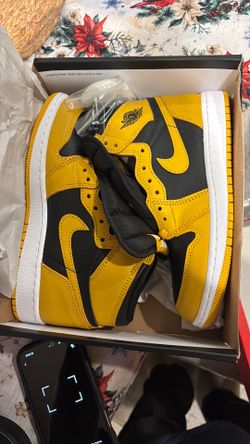 Jordan 1 size 4.5y