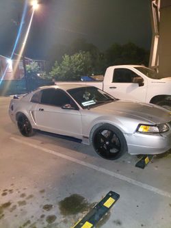 2003 Ford Mustang