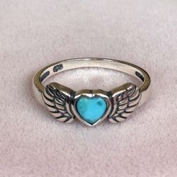 925 Sterling Silver heart with wings ring with blue stone size 8