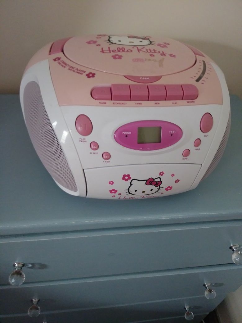 Hello Kitty cd radio