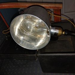 Pain Equipment Antique Like New Working Condition Made In Chicago Don't Know What Year But Maybe In The 40s