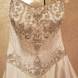 Wedding dress