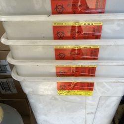 BD sharps collector biohazard bins p305328 white
