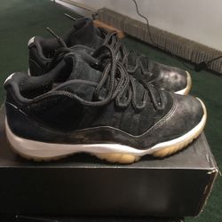 Jordan 11  Size 8
