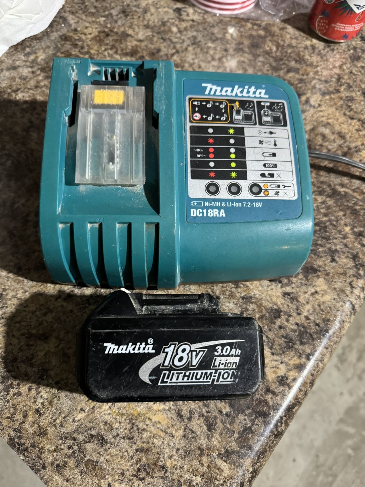 Makita Charger And 3H Battery