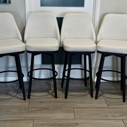 SET OF 4 CREAM WHITE SWIVEL BAR STOOLS ( BRAND NEW AND ASSEMBLED )