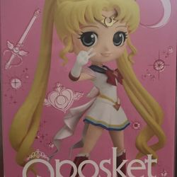Super Sailor Moon QPosket Figurine