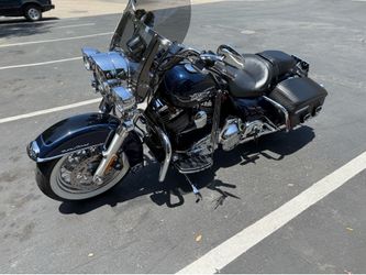2012 Harley Davidson Road King MINT