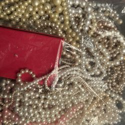 Massive Pearl Lot - XL necklaces, Bracelets, Earrings