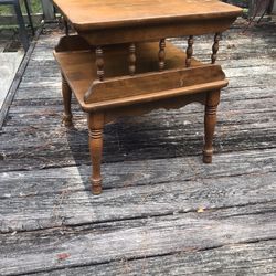 Ethan Allen end table 1965 $60 OBO