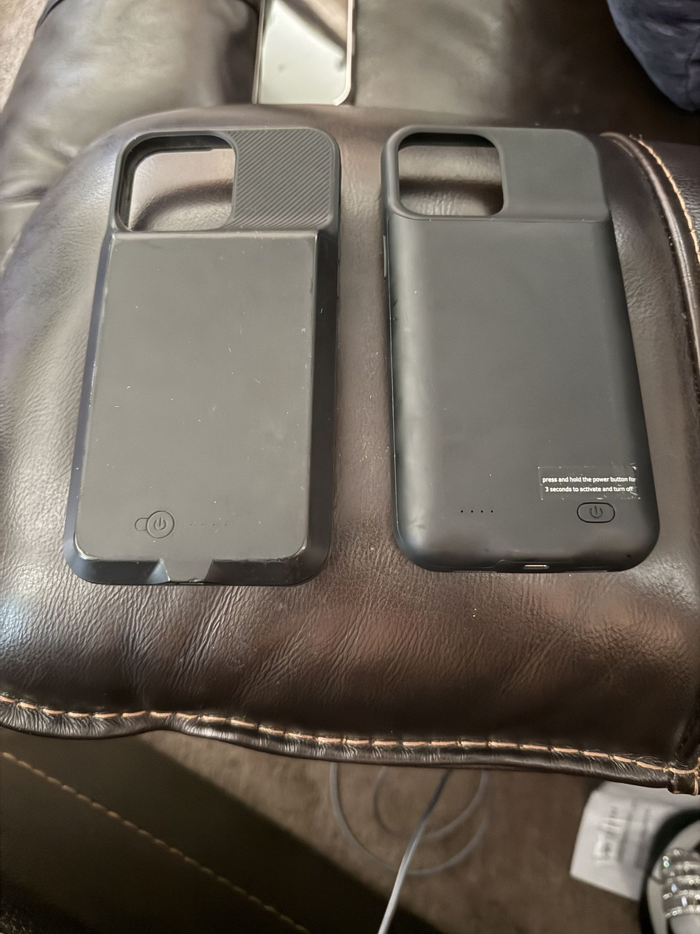iPhone 13 Pro Max Charging Case Cover Used