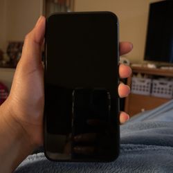 Black Iphone 11  64gb