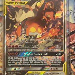 Reshiram & Charizard GX 