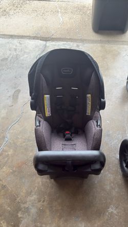 Evenflo car seat and base