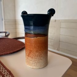 Handmade Southwestern-inspired Earth-tone Stoneware Vase