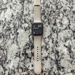 Apple Watch SE 44mm GPS