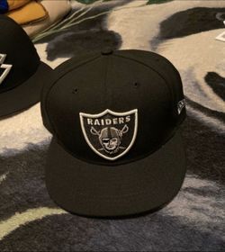New Era Oakland Raiders size 7 1/2