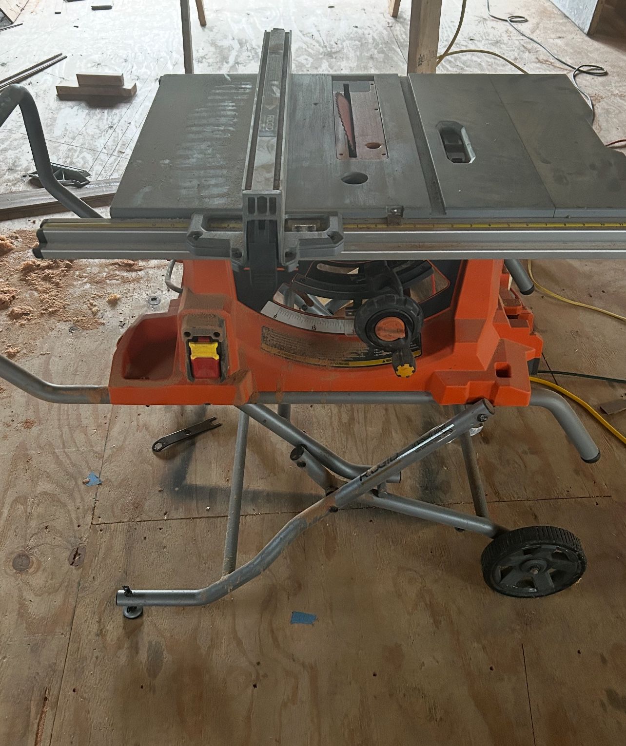 Ridge Portable 10inch Table Saw